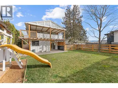 LEGAL SUITE! DUPLEX STYLE! Welcome to 482 Snowsell Street — a beautifully updated family home offeri...