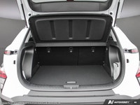 This Hyundai Kona has a trusty Regular Unleaded I-4 2.0 L/122 engine powering this Variable transmis... (image 6)