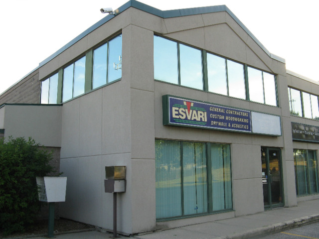 Omvic Approved Furnished Offices, M-2 General Industrial Zoning in Commercial & Office Space for Rent in Kitchener / Waterloo
