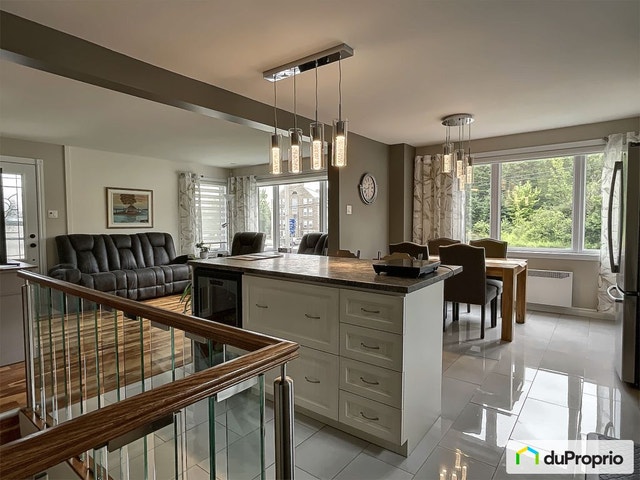 $415,000 - Bungalow for sale in La Baie — photo 2