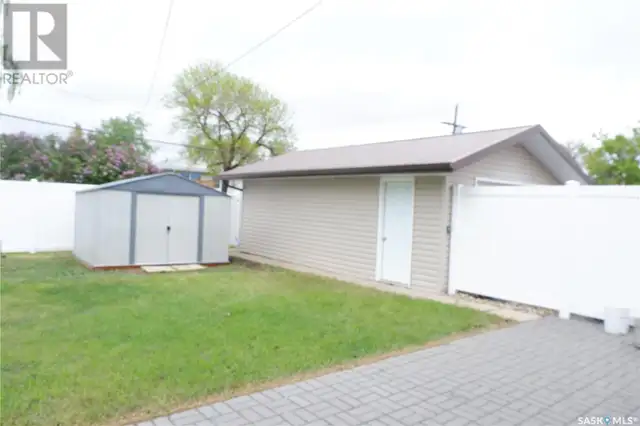 116 Empire PLACE Assiniboia, Saskatchewan in Houses for Sale in Moose Jaw - Image 30