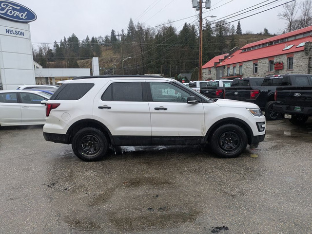 2017 Ford Explorer Sport 4WD, 3.5L V6 Ecoboost Engine in Cars & Trucks in Nelson - Image 2