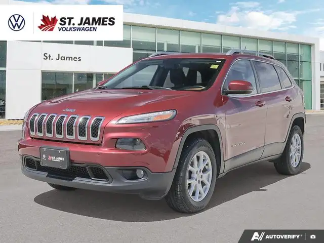2015 Jeep Cherokee North | LOCAL ONE OWNER | PANORAMIC SUNROOF