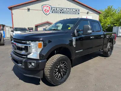 Local purchase. Very clean truck inside and out. Powerful 6.7L POWERSTROKE DIESEL! Brand new 2 ROUGH...