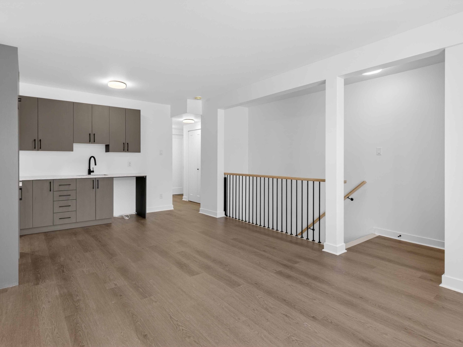 82e avenue laval — photo 2