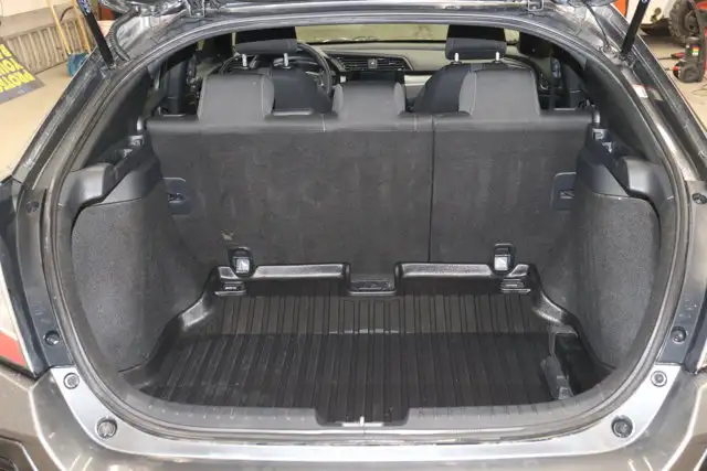 2018 Honda Civic Hatchback LX in Cars & Trucks in Saskatoon - Image 33