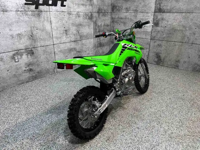 2025 KAWASAKI KLX140R in Dirt Bikes & Motocross in Laval / North Shore - Image 6