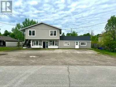 Excellent investment opportunity. Residential 4-plex conveniently located minutes to town and shoppi...