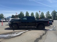 Experience impressive torque and remarkable efficiency with this 2019 Ram 1500 Classic SLT, powered... (image 3)
