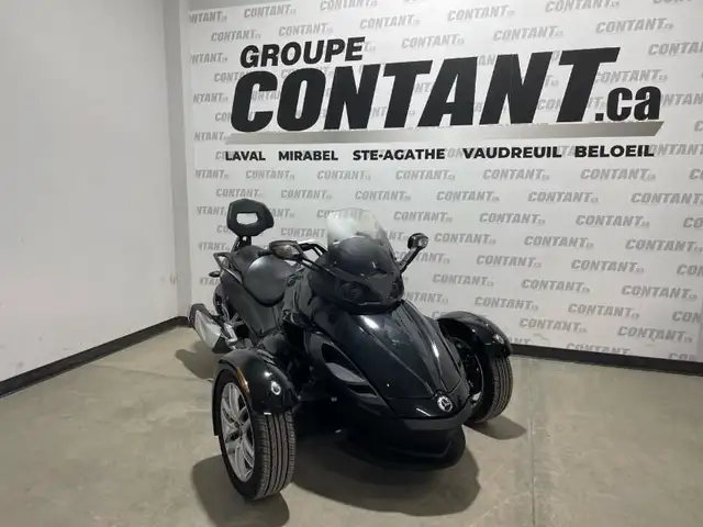 2014 Can-Am Spyder RS SE5 in Sport Touring in West Island - Image 3