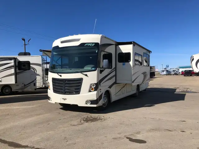 2017 Forest River FR3 30DS in RVs & Motorhomes in St. Albert - Image 6