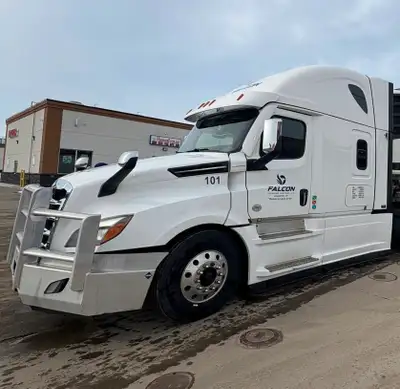 Hiring: Team Long Haul Truck Drivers Location: EDMONTON, AB | Full-Time | FALCON TRUCKING SYSTEMS LT...