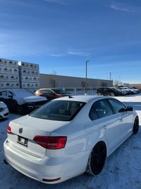 2015 Volkswagen Jetta Sedan : : Low Mileage | 140,627 km 1.8L Turbo I4 Engine – FWD – Aftermarket So... (image 3)