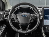2024 Ford Edge SEL AWD | ACCIDENT FREE | Co-Pilot360 The 2024 Ford Edge SEL AWD remains a popular ch... (image 9)