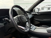 The 2020 Palisade Ultimate is designed for families seeking maximum utility without sacrificing styl... (image 4)