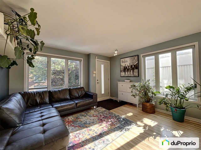 $799,000 - Townhouse in Mercier / Hochelaga / Maisonneuve — photo 1