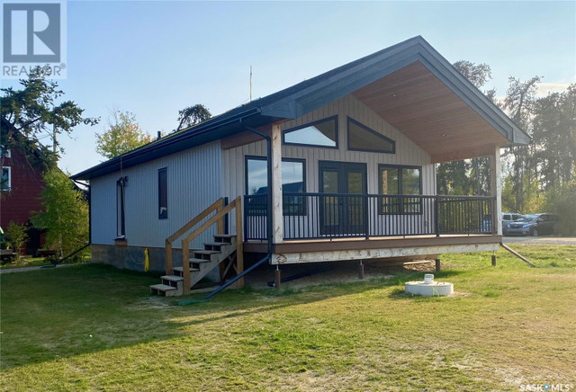 900 Sandy Shore ROAD Nemeiben Lake, Saskatchewan in Houses for Sale in La Ronge