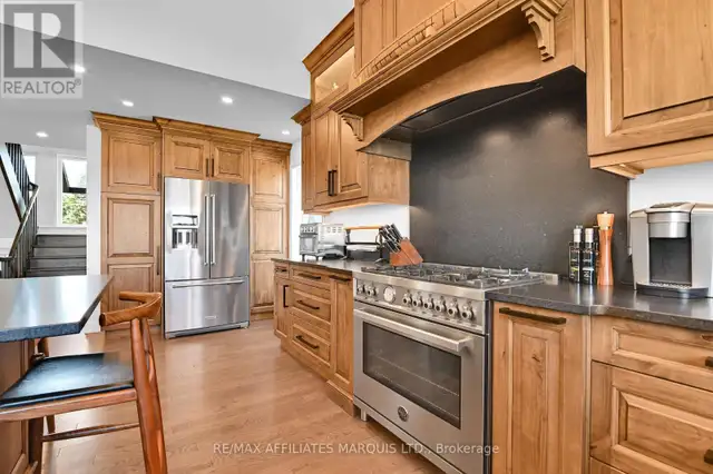 20214 COUNTY RD 2 ROAD South Glengarry, Ontario in Houses for Sale in Ottawa - Image 9