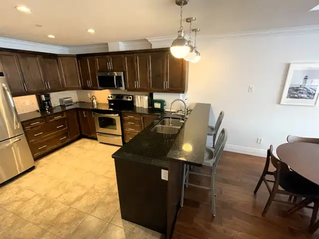 23-097 Fully Furnished Condo in sought-after downtown residence in Short Term Rentals in City of Halifax - Image 12