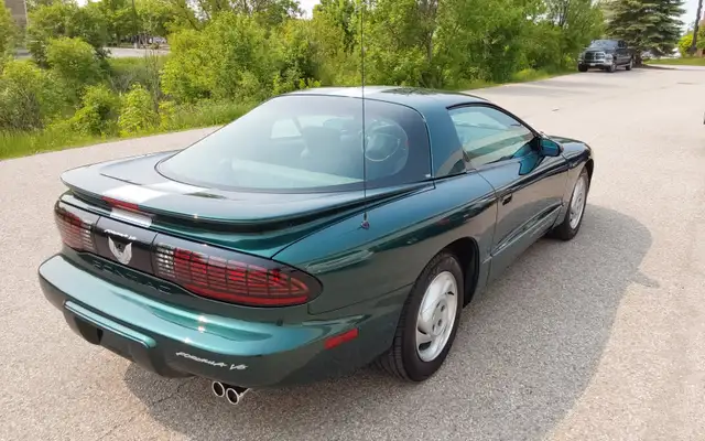 1994 FIREBIRD FORMULA 57 V8 in Classic Cars in Guelph - Image 5
