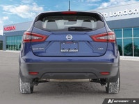 Recent Arrival! CARFAX Canada No Reported Accidents CARFAX Canada One Owner 2023 Nissan Qashqai S 4D... (image 3)
