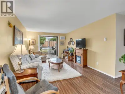 Experience vibrant city living from this bright 2nd floor corner condo. This 2-bedroom, 1-bathroom h...