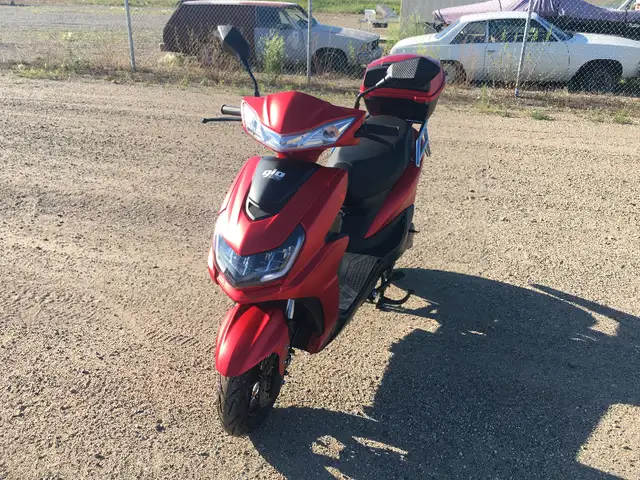 BRAND NEW PHOENIX SUPER ELECTRIC SCOOTER 72 VOLT ESCOOTER in Scooters & Pocket Bikes in Winnipeg - Image 7