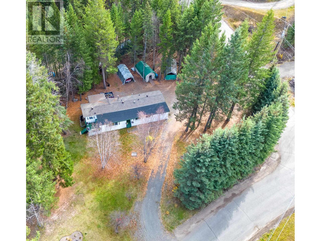 6475 MALM DRIVE Horse Lake, British Columbia in Houses for Sale in 100 Mile House - Image 4