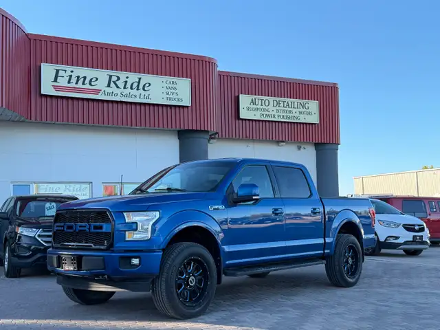 2017 Ford F-150 Lariat Super Crew 4X4 **CLEAN CARFAX**
