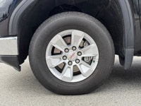4WD Crew Cab 147 SLE ... Engine: Turbocharged Diesel I6 3.0L/183 Other Equipment ENGINE DURAMAX 3.0L... (image 8)