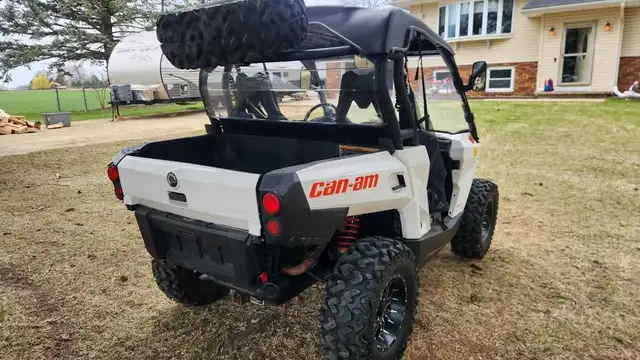 2018 CAN-AM COMMANDER 800R-FINANCE AVAILABLE!  in ATVs in Dartmouth - Image 5