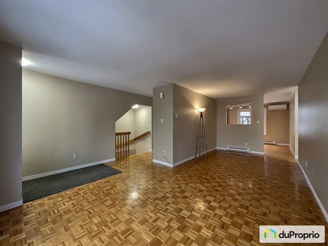 $651,700 - Duplex for sale in Sherbrooke (Jacques-Cartier) — photo 3