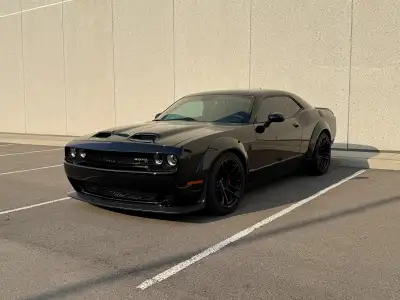 2020 Dodge Challenger SRT Hellcat Redeye Widebody Collector-Owned Only 1,460 KM Like New! This is an...