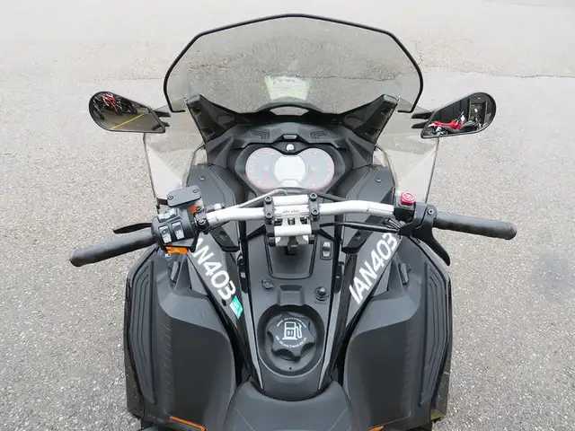 MXZ X-RS Rotax 850 E-TEC Black in Snowmobiles in Cambridge - Image 12