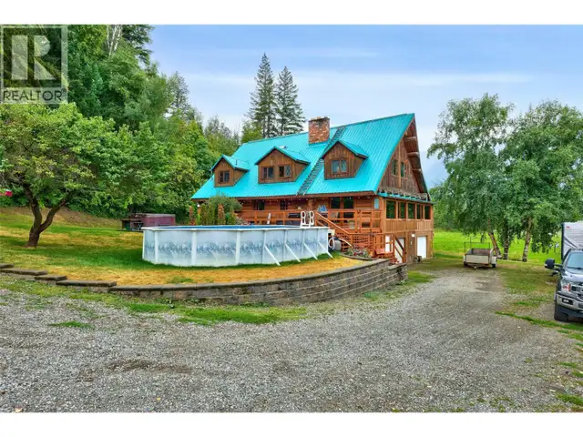 601 Yellowhead Highway S McLure, British Columbia in Houses for Sale in Kamloops - Image 3
