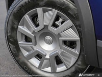 This Nissan Kicks boasts a Regular Unleaded I-4 2.0 L/122 engine powering this Variable transmission... (image 7)