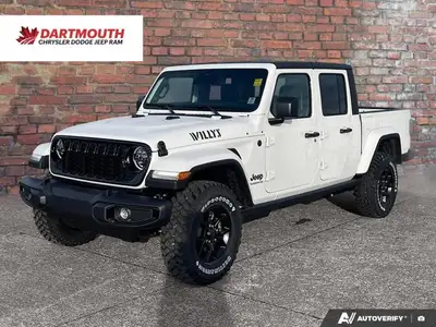 This Jeep Gladiator boasts a Regular Unleaded V-6 3.6 L/220 engine powering this Automatic transmiss...