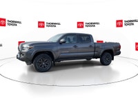 Thornhill Toyota Proudly Presents This Gray 2022 Toyota Tacoma 4x4 with DOUBLE CAB 6A SR5 Package, F... (image 4)