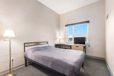 2 Bedroom Suite - Available May to August