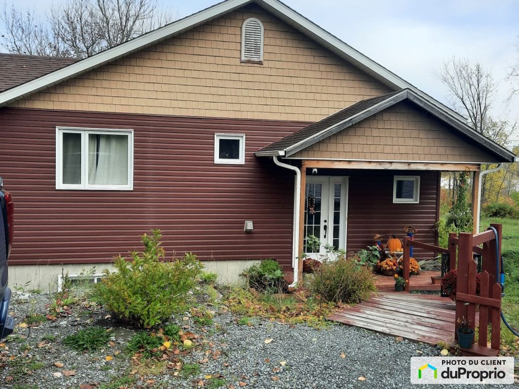 $415,000 - Bungalow for sale in Rouyn-Noranda — photo 3