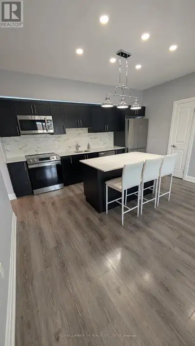 310 - 295 CUNDLES ROAD E Barrie (Alliance), Ontario