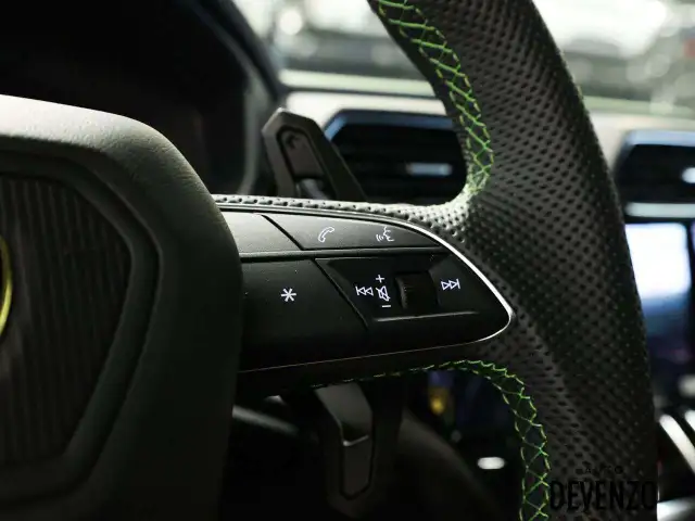 2024 Lamborghini Urus Urus S 657HP6041281146919424017