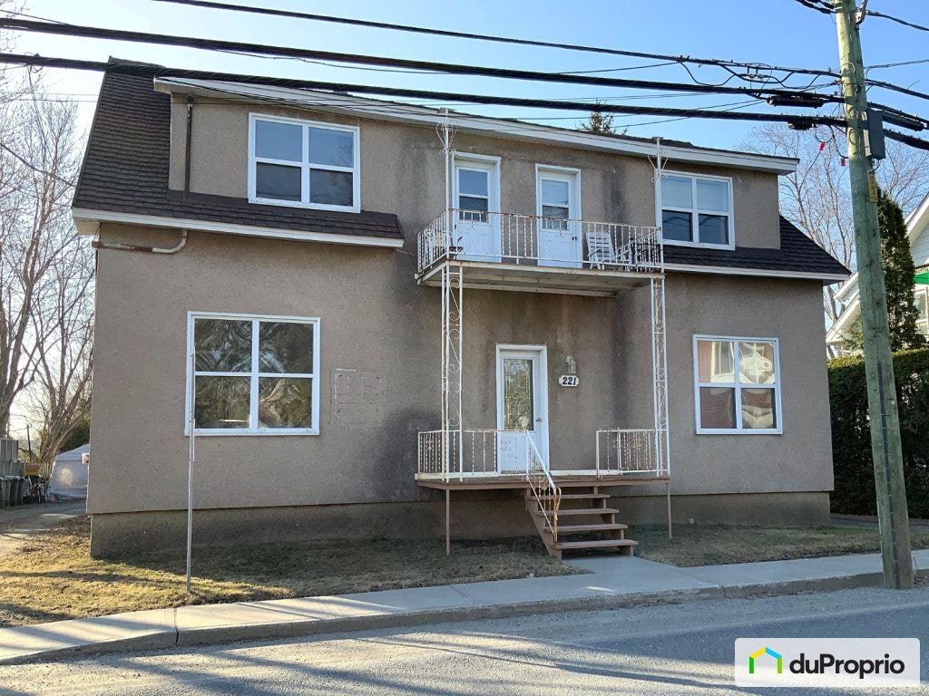 $540,000 - Quadruplex for sale in St-Germain-De-Grantham — photo 1