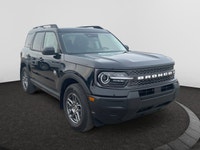 DEAL PENDING Check out this vehicle's pictures, features, options and specs, and let us know if you... (image 6)