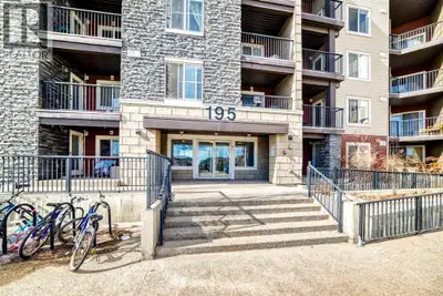 Top floor, two bedrooms and one bath apartment located in the highly sought after community of Kinco...