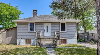 Price: $969,888 / $3,679/mo A Rare Find Immaculate Property with Residential & Commercial Zoning! Pr...