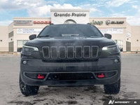Leather | Remote Start | Adaptive Cruise Control | GPS | Active Noise Control System | Heated Seats... (image 8)