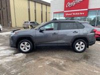 -Regina Honda Recent Arrival! 2020 Toyota RAV4 XLE 107 point inspected, Fully detailed, Fresh oil ch... (image 1)