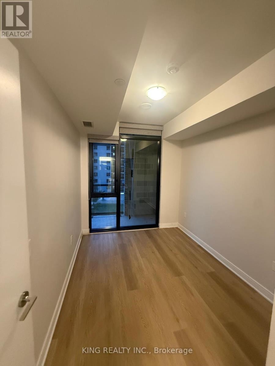 86 DUNDAS STREET Mississauga (Cooksville), Ontario 3