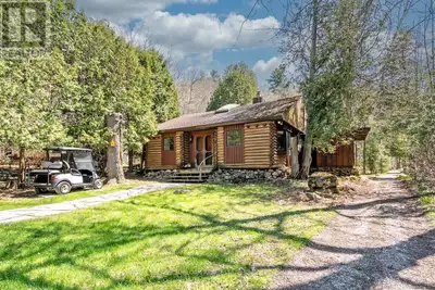 Nestled within the sought-after Cedar Springs Community Club, this charming 3 bedroom plus den, seas...